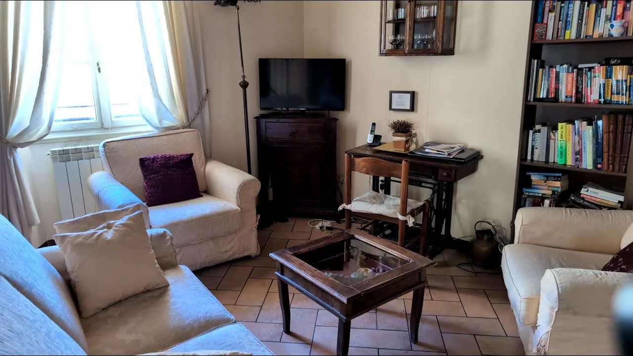 Bed & Breakfast il Bargello — пешеходная экскурсия по общей зоне отеля во Флоренции, Италия