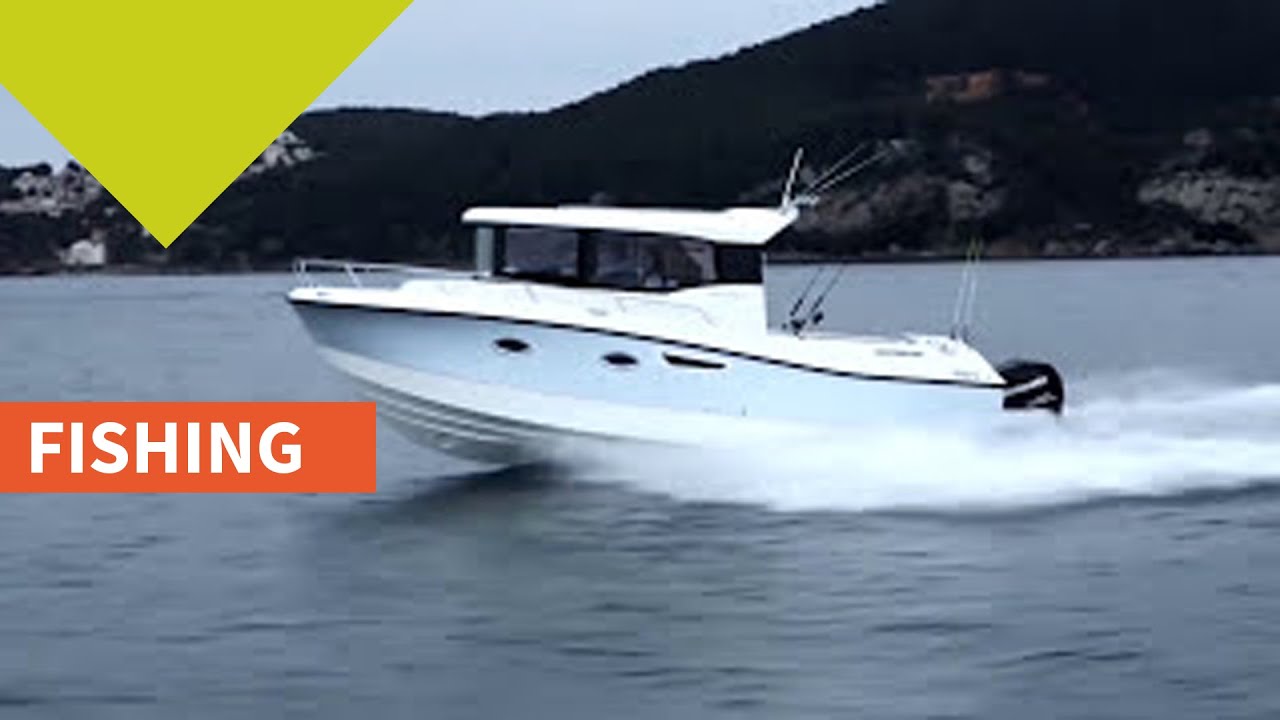 Quicksilver Captur 905 Pilothouse Youtube