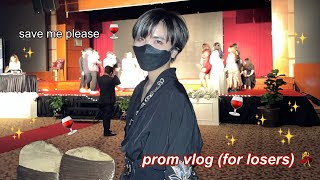 I went to PROM because I forgot I'm an introvert (there is fear in my eyes)
