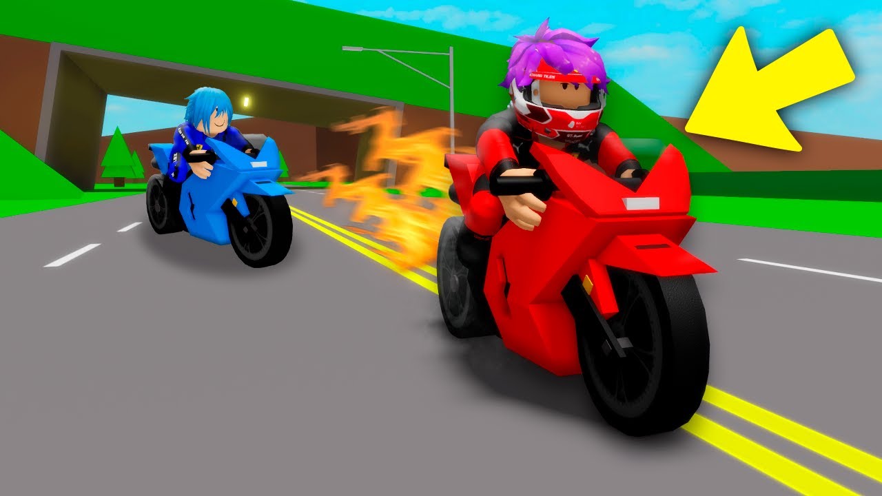 VIREI PILOTO DE CORRIDA DE MOTOS no BROOKHAVEN