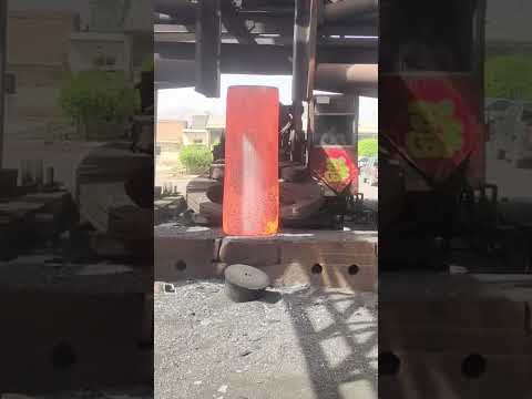 Dangerous Giant Heavy Duty Hammer Forging Process, Excellent Hydraulic Steel Forging Machines
