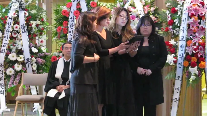 Daddy memorial service skyrose chapel rose hills 5/15/12 Lee family acapella