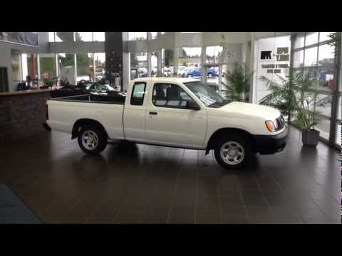 2000 Nissan Frontier - YouTube