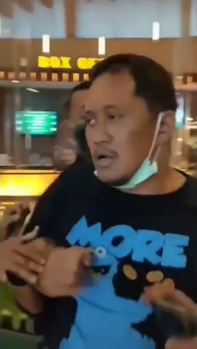VIRAL PRIA DIKEJAR KARENA DIDUGA MELECEHKAN ANAK KECIL DI MALL