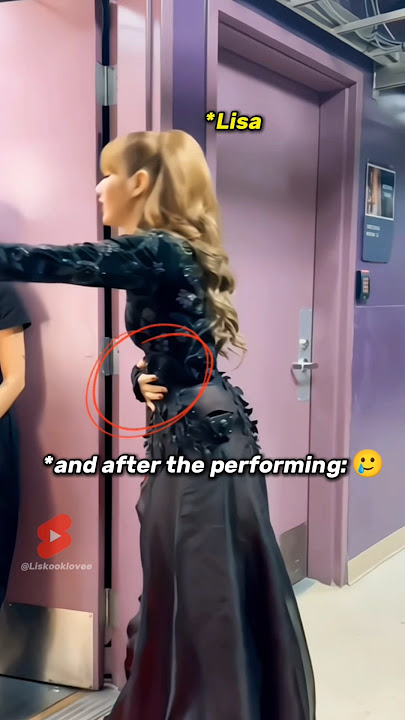 Blackpink Lisa held  her stomach in pain when she finished performing 🥲#blackpink#lisa #shorts