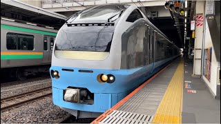 K71初の客扱い運用！【臨時特急川越物語号（川越祭り号）往路】E653系1000番台ｶﾂK71編成（フレッシュひたち風水色塗装編成）が警笛を鳴らし大宮駅11番線を発車（9027M）2023.10.14