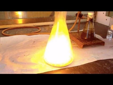 Sodium and Chlorine Reaction - The making of table