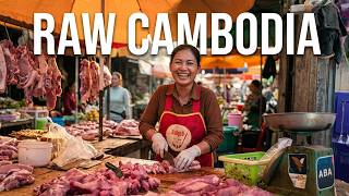 Exploring a Cambodian Ground Market  Fresh Meat, Seafood, Vegetables & Local Eats