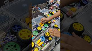 Perfect for Beginners robotic kit #arduinoprojects #arduinokit #iot #robot #scienceexhibition