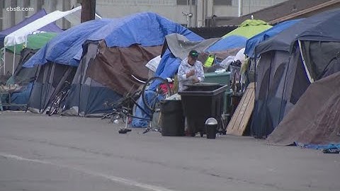 City of San Diego cleaning up homeless encampment in Midway area
