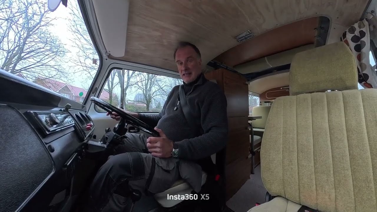 Продается кемпер Motodrome 1974 года выпуска, VW Type 2 Bay Window Westfalia, 4 спальных места, в...