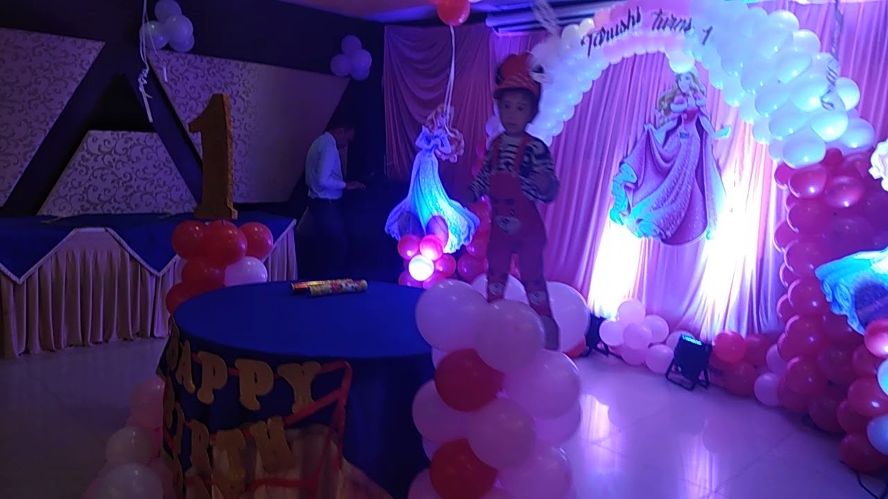 Tarushi's 1st Birthday Decoration by Birthday wala.in YouTube