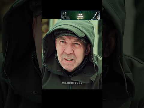 Пытается намекнуть другу, по просьбе жены #сериал #фильмы #момент