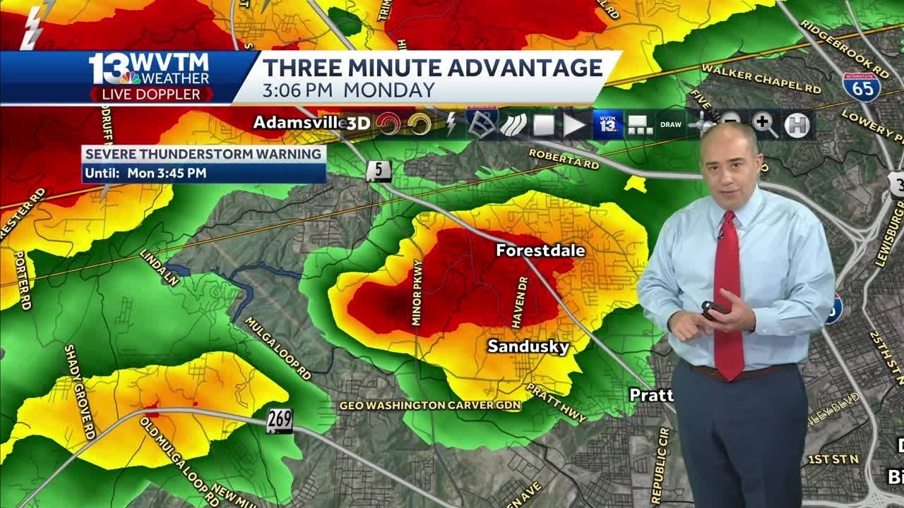 Severe thunderstorm warnings in effect across Alabama - YouTube