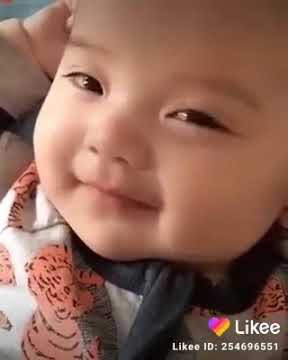 Lirikan matamu versi anak kecil😂