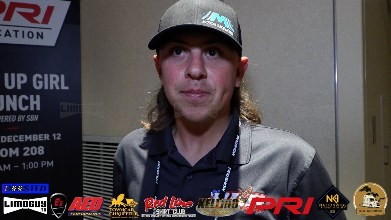 УЛУЧШЕНО - Роберт Ричард - удостоен награды Drag Illustrated 