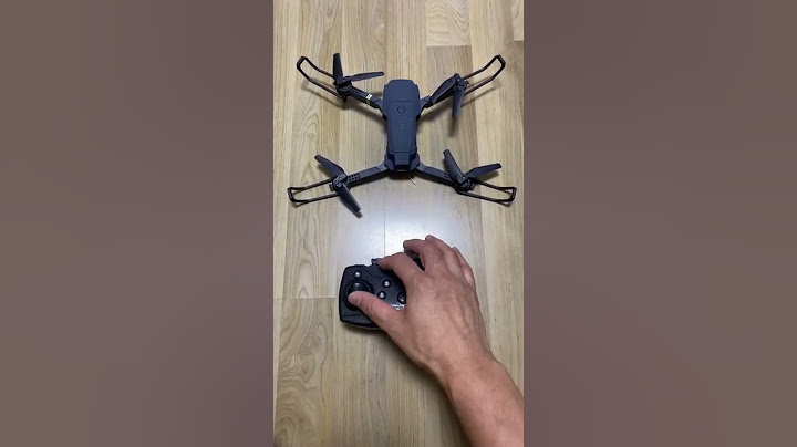 toy SKY QUAD DRONE start up