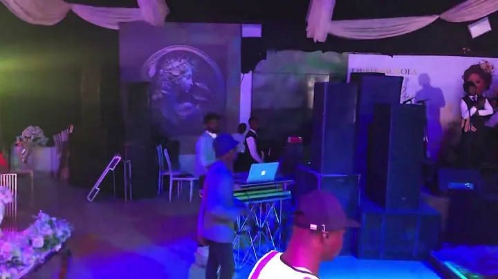 Live at white stone ikeja lagos state for Oba Oni of Great Ife wife birthday @djtommyboylive