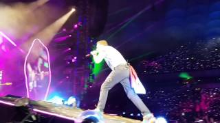 Coldplay - A Sky Full Of Stars Warsaw A Head Full Of Dreams Tour