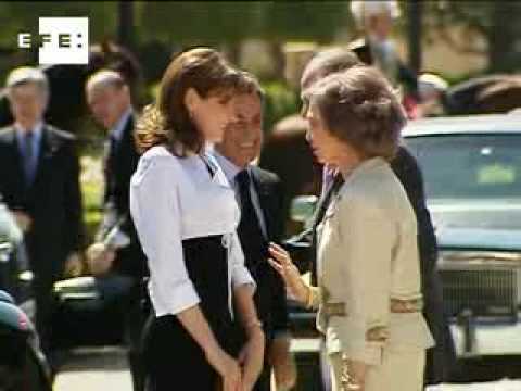 Video: Sarkozy está celoso de su esposa