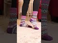 جوارب شتوي نسائي ملون لشتاء اكثر دفئا 