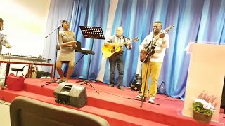 Miniatura de "Jesus Na you dey reign...Practice Session"