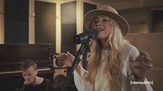 Madeline Merlo performs a 'Heart Of The Matter' cover LIVE with SiriusXM Country chords