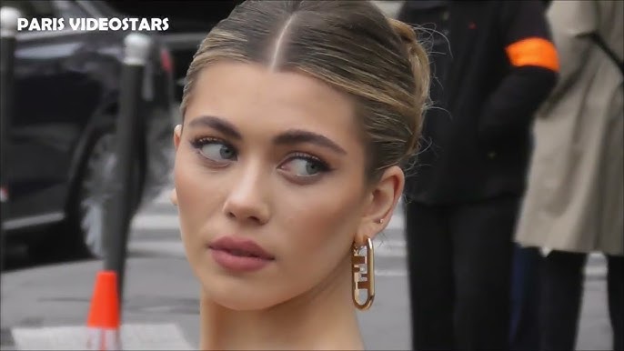 Street style, Amelie Zilber arriving at Valentino Spring Summer