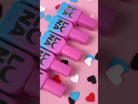Топ для гель-лаку без липкого шару, LUNAmoon Romantic Top Black, прозорий з чорними сердечками, 13 мл, видео 1