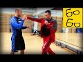 Скачковые удары в боксе с Русланом Акумовым — тренировка боксерских ударов на скачке