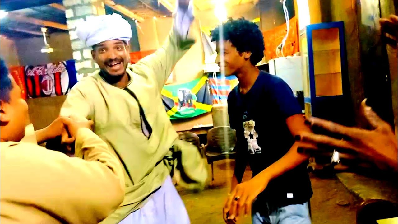 فرحة المصريين بفتح القهاوي هتموت من الضحك 😂