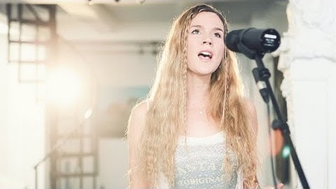 Joss Stone - "While You