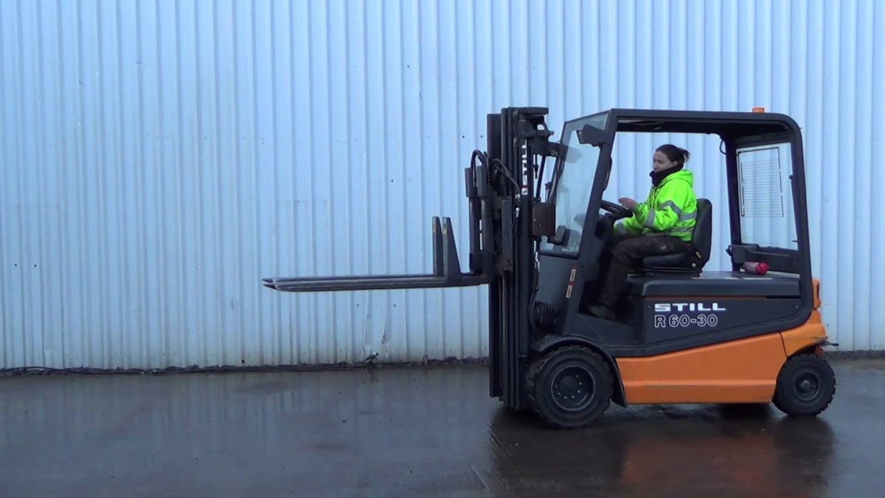 Still 3000kgs Electric Forklift With Extending Forks And Sideshift Youtube