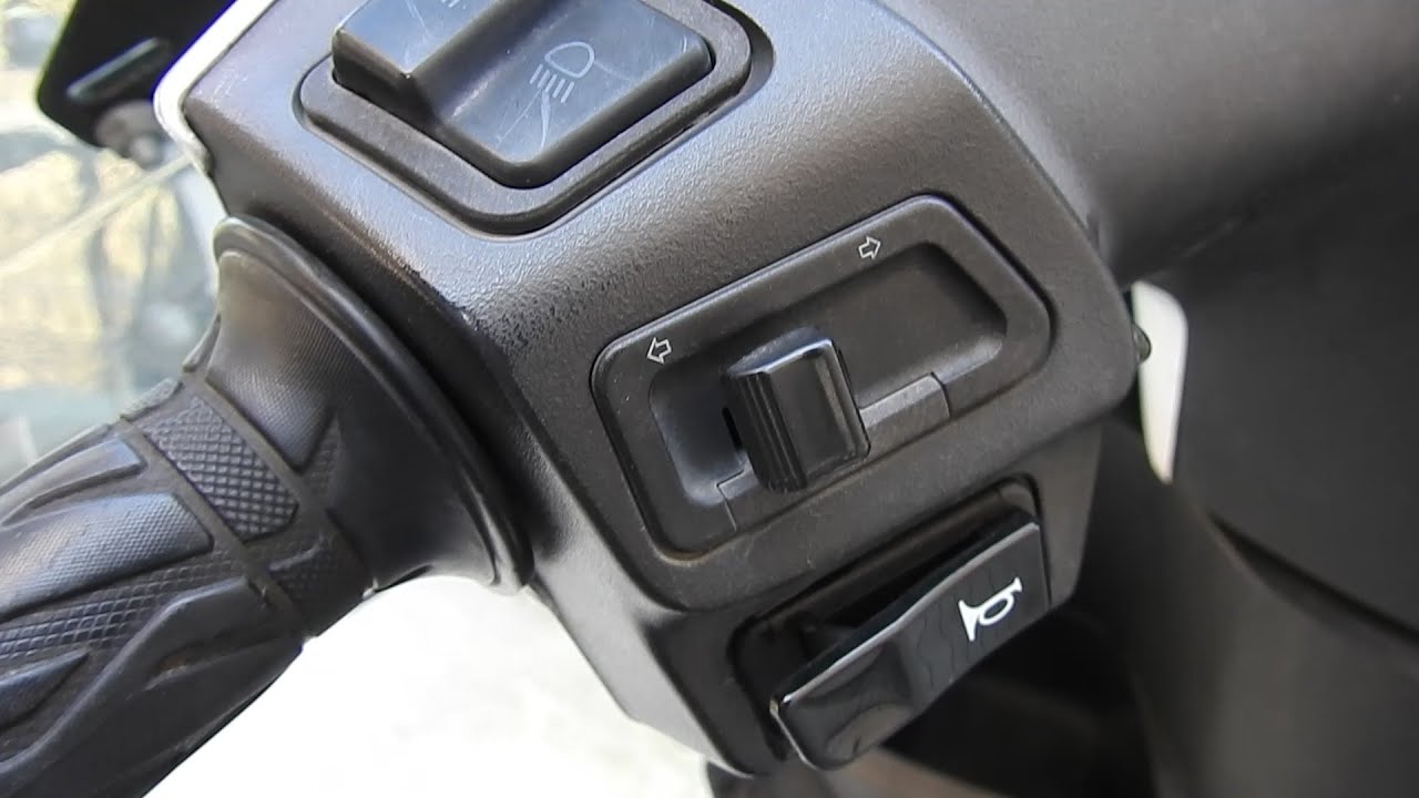 バイクのウインカー操作方法 Youtube