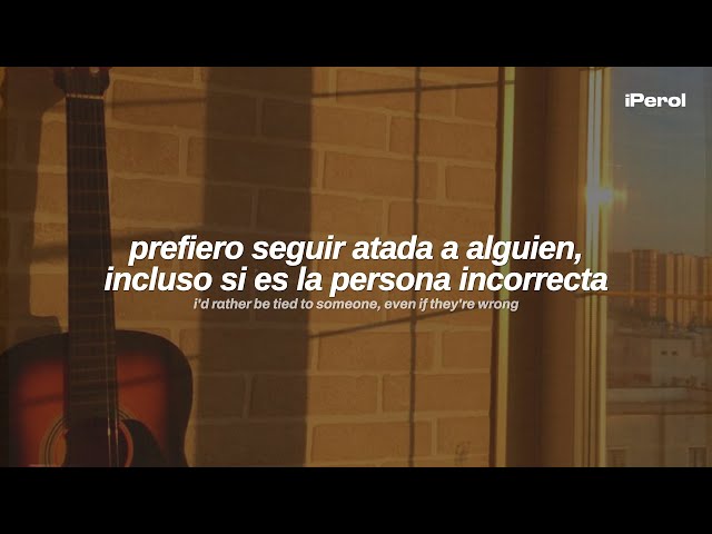 Olivia Rodrigo - scared of my guitar (Español + Lyrics) class=