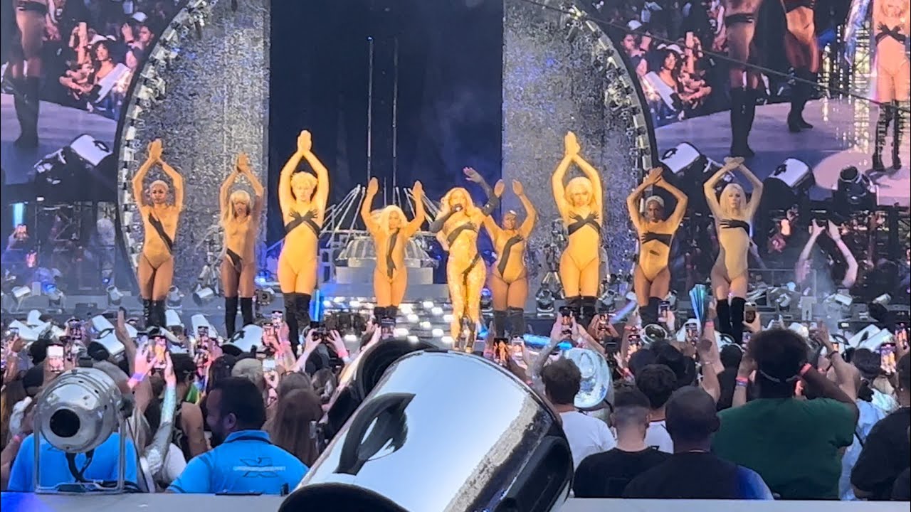MOVE - Beyoncé RENAISSANCE WORLD TOUR 2023 // Cologne - Germany - YouTube