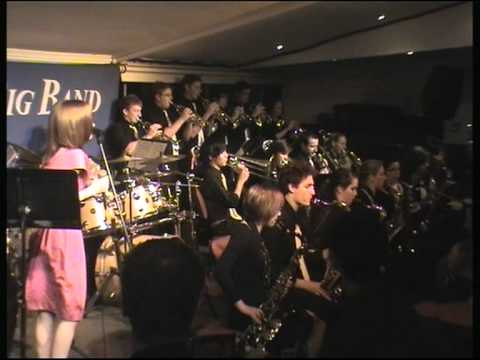 Jumpin east of Java - UQ BIG BAND.mpg