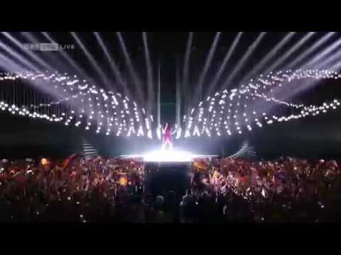 Conchita Wurst – Eurovision 2015 Opening (tube exit & flight) Building Bridges