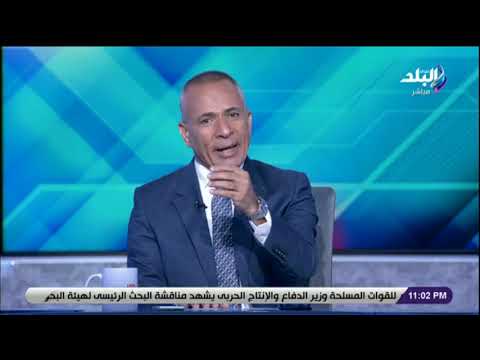 سامح شكري يصطحب نظيره التركي في جولة داخل مقر الوزارة والوزير التركي يقف أمام صور رؤساء مصر
