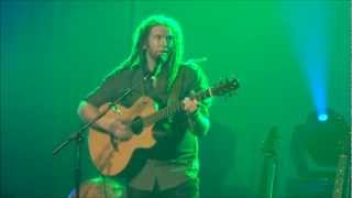 Brick by Brick - Newton Faulkner (Live)