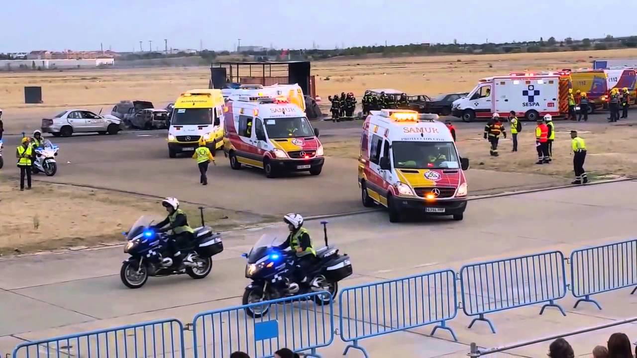 Simulacro XXII Jornadas Municipales Catástrofes SAMUR Madrid 2015 policia e kosoves