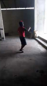 Aksi joget anak Arema