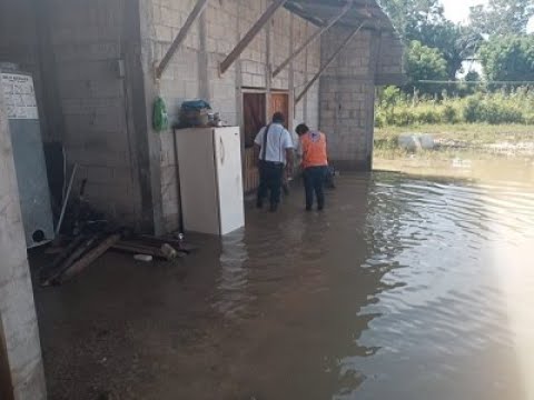 Reportan severas inundaciones en Santa Ana, Petén