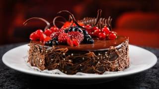 Start off the new year on a sweet note with celebratory cupcakes,
tartlets, and cookies that are sure to impress guests.we offers best
cakes online ...