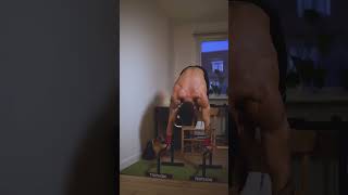 Handstand push-up progression (calisthenics training)