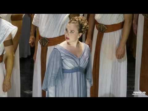 ELSA DREISIG – Mozart, Die Zauberflöte – Operalia 2016