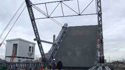 Lynn, MA- Acrow Bridge Bascule Bridge Opening