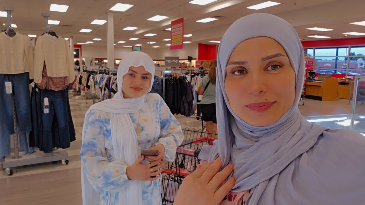 اليوم فره بالمول نركض على تخفيضات 😂😂نضفت الحديقه صدك راحه نفسيه ورده حضرت تعلوله 