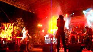 Mandinga-Intrare concert(Vaslui-live) august 2011