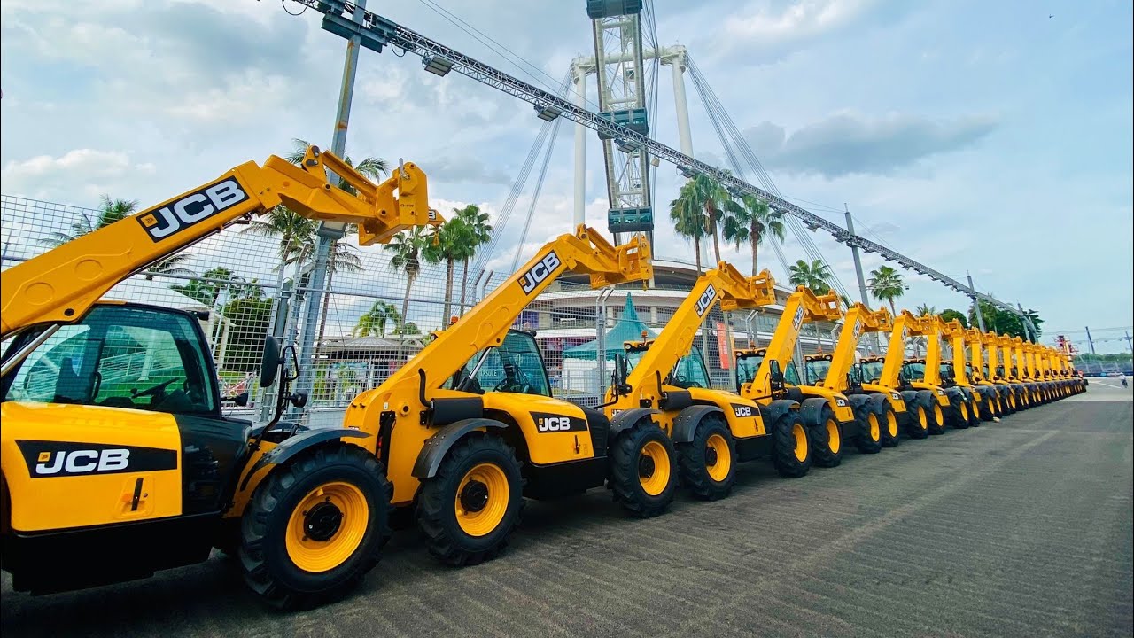 MICO GROUP: Thăm quan văn phòng của JCB & trải nghiệm cuộc đua F1 tại Singapore